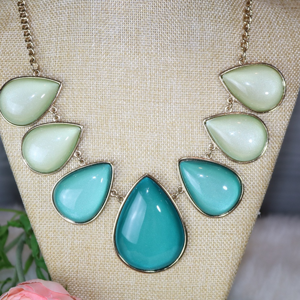 Multi-Colored Statement Necklace - Picture 2 of 5